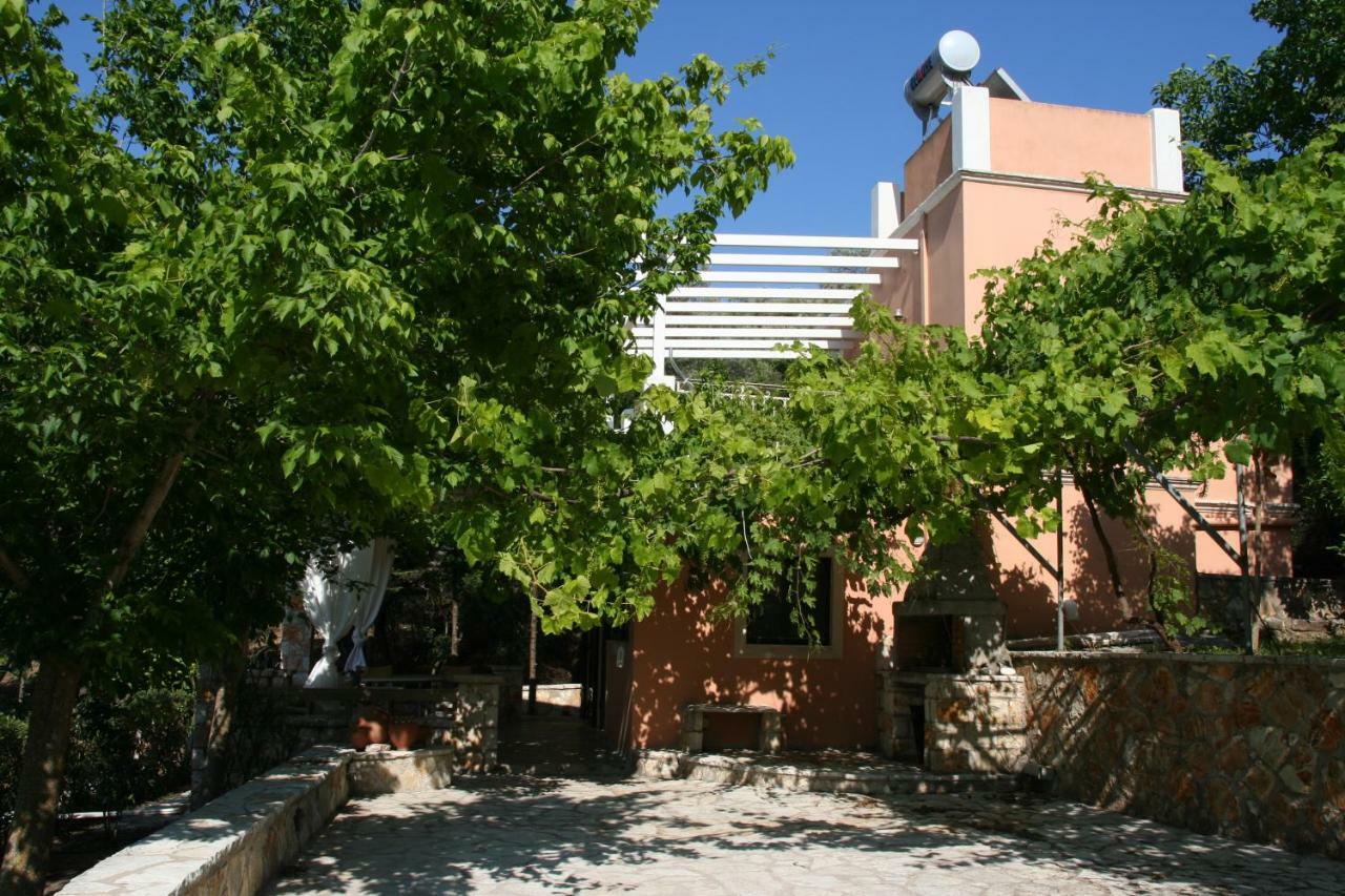 Niko'S & Konstantina'S Family Vacation House Lefkada City Exterior photo